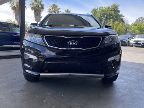 Used 2013 Kia Sorento SX w/ SX Premium Pkg FWD image 3