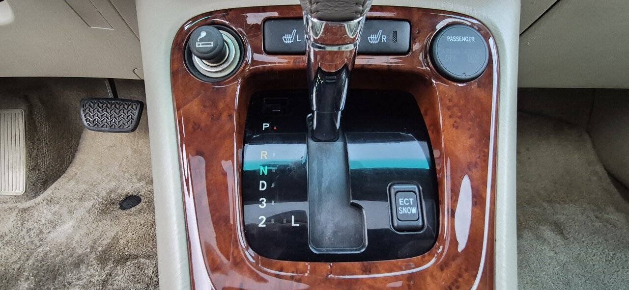 Used 2007 Toyota Highlander Limited w/ Extra Value Pkg #7 AWD/4WD image 22