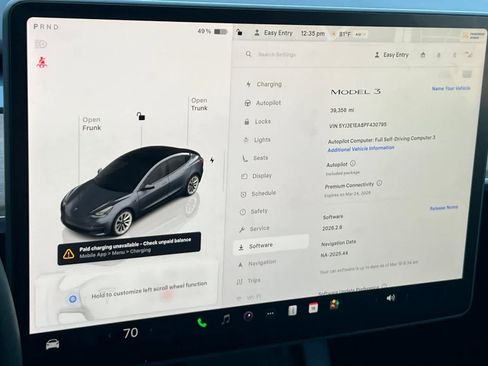 Used 2023 Tesla Model 3 Standard Range image 28