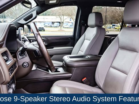 Used 2022 Chevrolet Tahoe LT w/ LT Signature Plus Package image 10