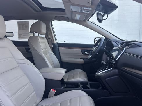 Certified 2017 Honda CR-V Touring image 31