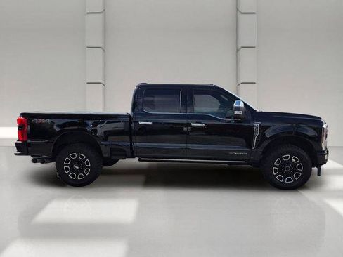 Used 2024 Ford F350 Platinum AWD/4WD image 6