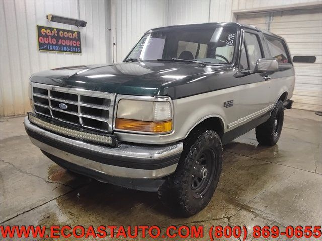 Used 1994 Ford Bronco XLT AWD/4WD image 4