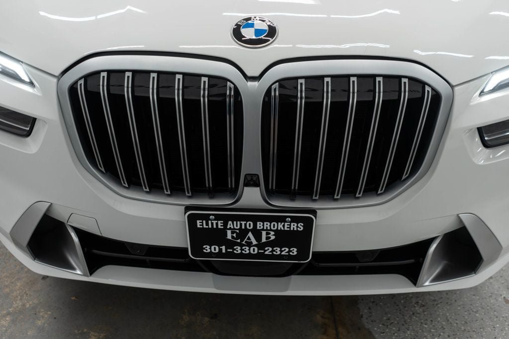 Used 2026 BMW X7 xDrive40i w/ Premium Package AWD/4WD image 47