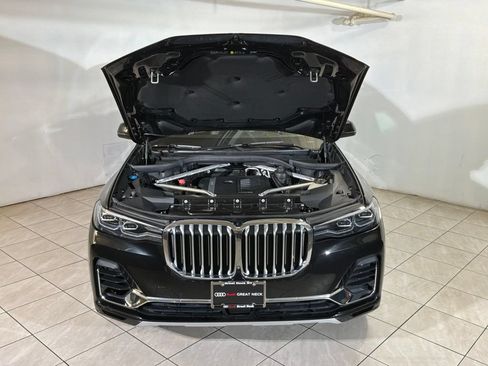 Used 2020 BMW X7 xDrive40i w/ Premium Package AWD/4WD image 14