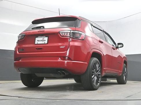 Used 2022 Jeep Compass Limited AWD/4WD image 43