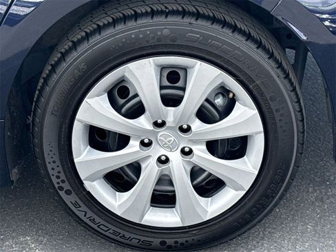 Used 2023 Toyota Corolla LE image 21