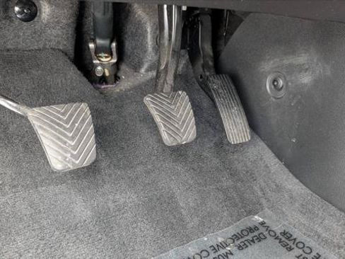 Used 2018 Hyundai Elantra SE FWD image 36