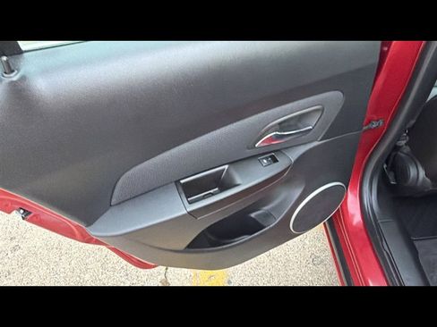 Used 2012 Chevrolet Cruze LT FWD image 21