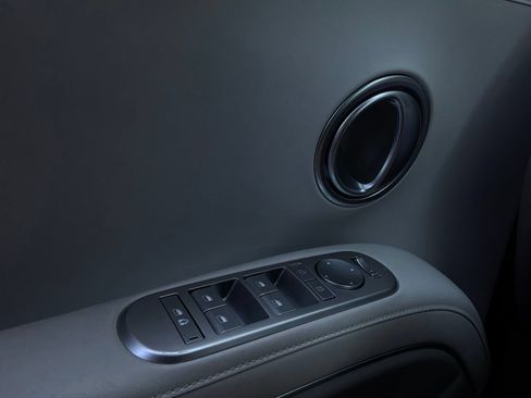 Used 2026 Hyundai Palisade SEL FWD image 28