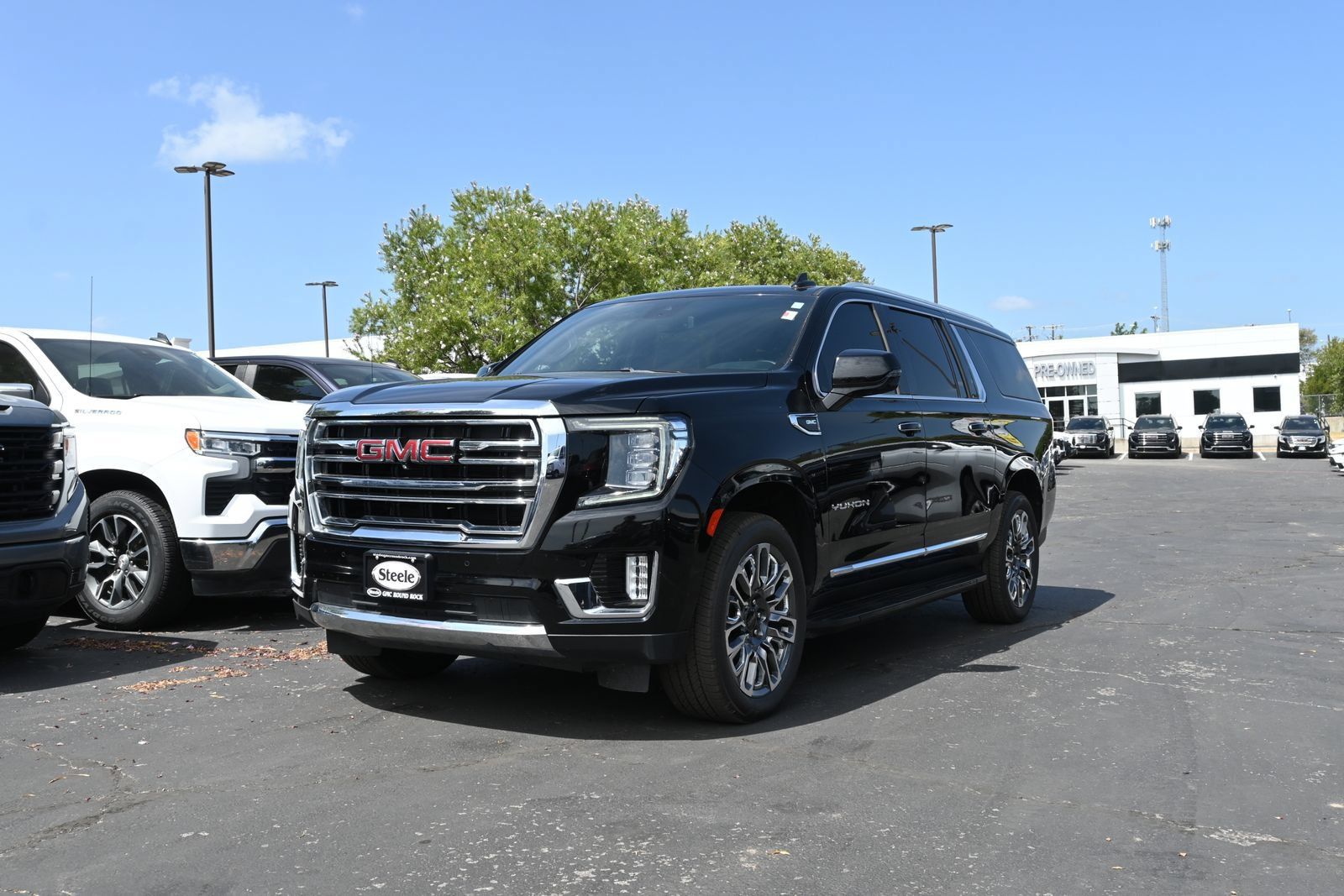 Used 2024 GMC Yukon XL SLT w/ SLT Luxury Package AWD/4WD 360° Tour