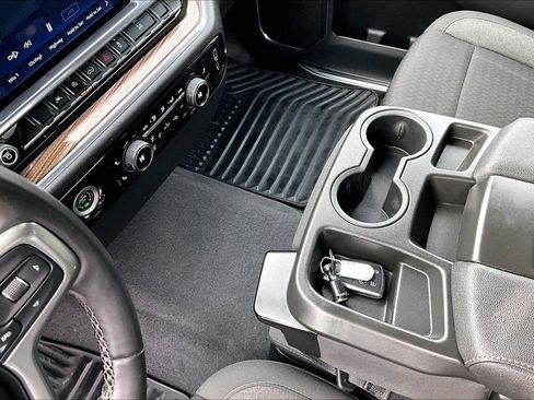 Used 2023 Chevrolet Silverado 1500 LT image 16