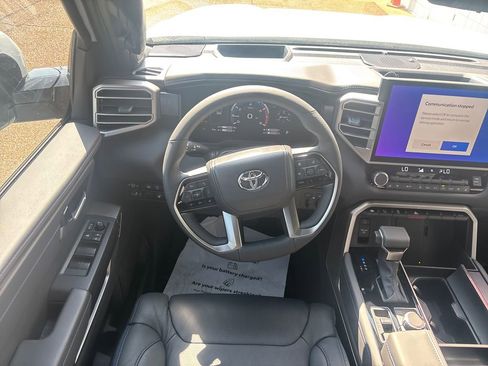 New 2026 Toyota Tundra Platinum AWD/4WD image 3