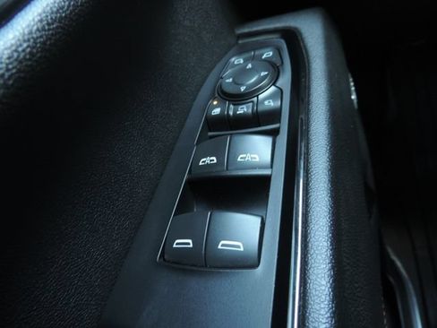 Used 2024 GMC Sierra 2500 AT4 w/ AT4 Premium Plus Package AWD/4WD image 33