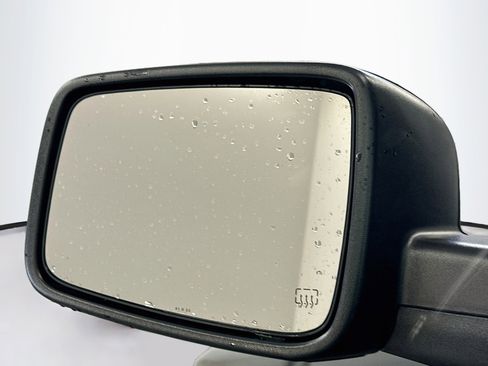 Used 2024 RAM 1500 Warlock AWD/4WD image 16