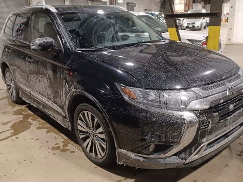 Used 2019 Mitsubishi Outlander GT image 1