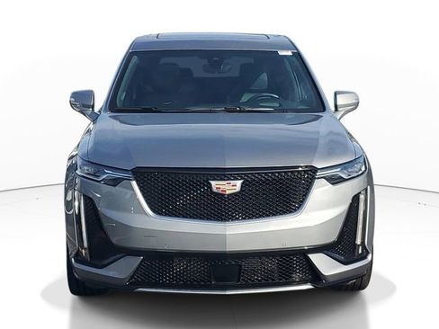 Certified 2024 Cadillac XT6 Sport w/ Technology Package AWD/4WD image 5