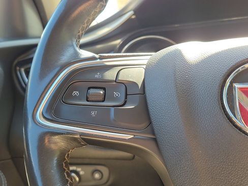 Used 2020 Buick Encore GX Select FWD image 19