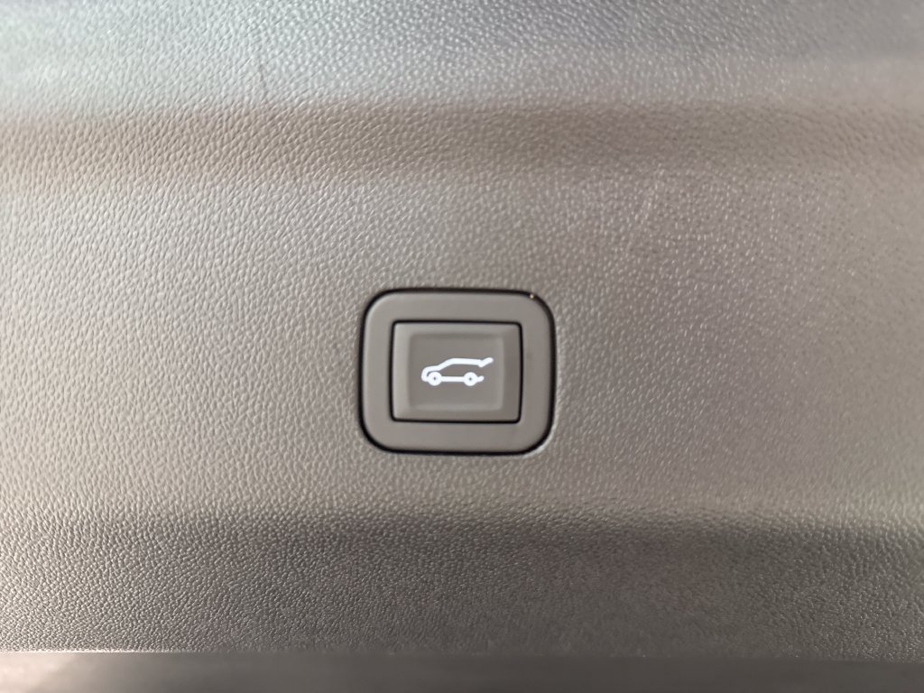New 2027 Chevrolet Tahoe Z71 w/ Comfort Package AWD/4WD image 47