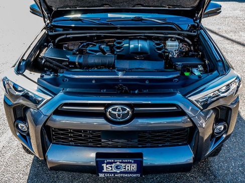 Used 2021 Toyota 4Runner SR5 Premium w/ Moonroof Package image 39