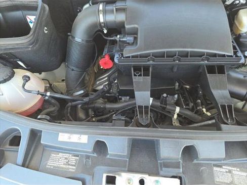 Used 2022 Mercedes-Benz Sprinter 2500 image 24