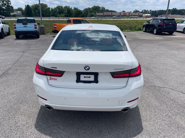 Used 2023 BMW 330i xDrive Sedan w/ Driving Assistance Package AWD/4WD image 7