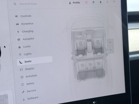 Used 2023 Tesla Model Y Performance image 76