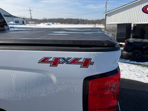 Used 2015 Chevrolet Silverado 2500 LT image 15