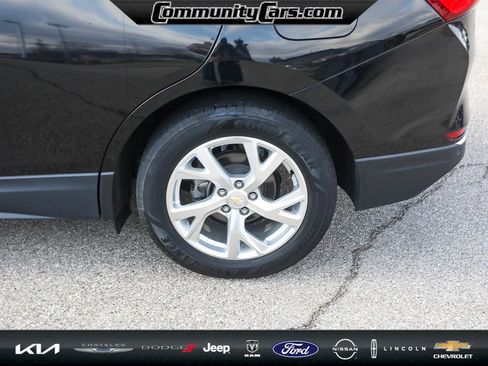 Used 2019 Chevrolet Equinox Premier image 3