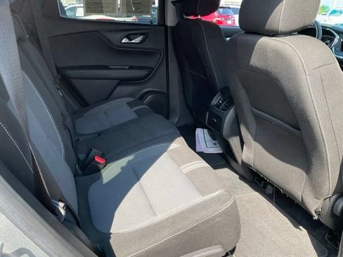 Used 2023 Chevrolet Blazer LT w/ Convenience Package FWD image 19