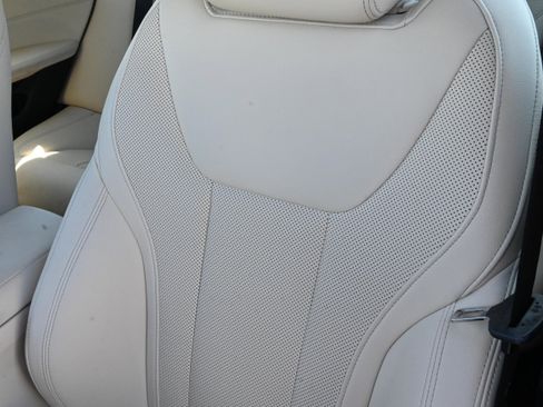 Certified 2023 BMW i4 eDrive35 w/ Premium Package image 13