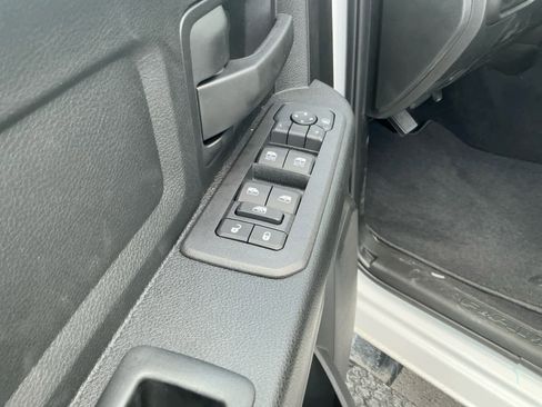 New 2025 RAM 2500 Tradesman image 22