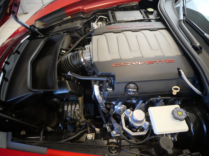 Used 2015 Chevrolet Corvette Stingray Convertible w/ 2LT Preferred Equipment Group RWD image 18