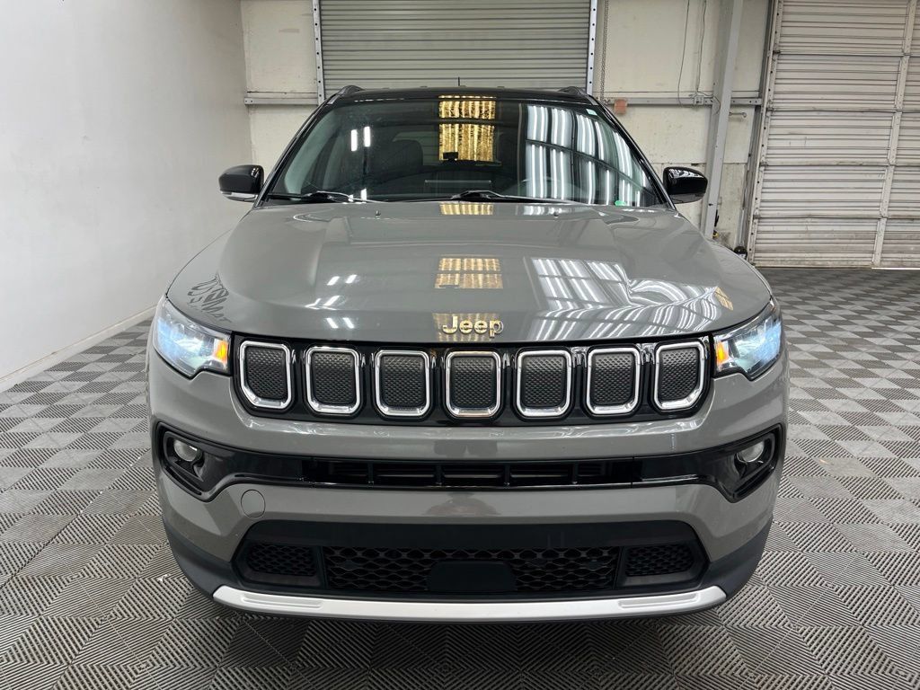 Used 2022 Jeep Compass Limited AWD/4WD image 9