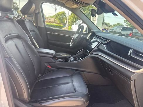 Used 2022 Jeep Grand Cherokee Limited 4xe AWD/4WD image 10