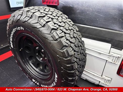Used 2014 Jeep Wrangler Sport AWD/4WD image 25