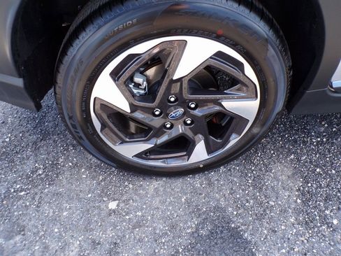 Certified 2025 Subaru Crosstrek 2.5i Limited image 8