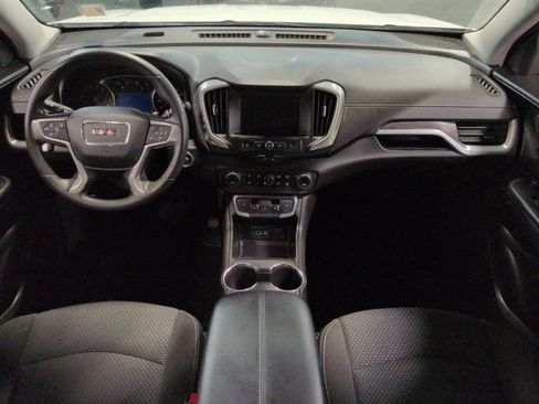 Used 2024 GMC Terrain SLE w/ Driver Convenience Package FWD image 14