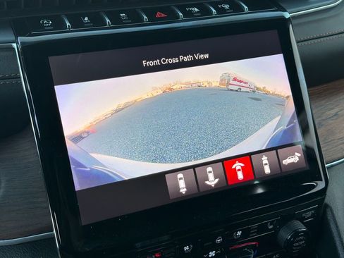 Used 2023 Jeep Grand Cherokee L Summit image 11