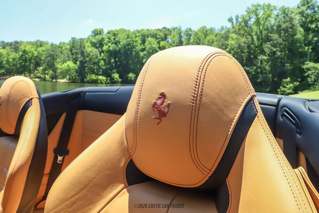 Used 2015 Ferrari California T RWD image 51