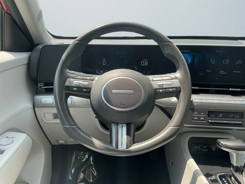 Used 2024 Hyundai Kona SEL FWD image 13