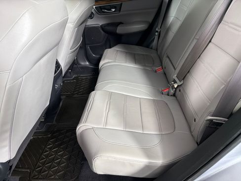 Used 2017 Honda CR-V Touring image 18
