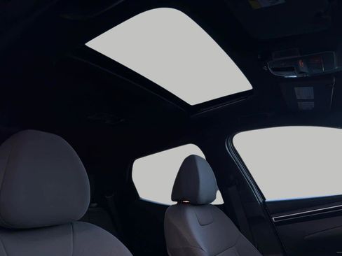 Used 2022 Hyundai Santa Cruz SEL Premium image 18