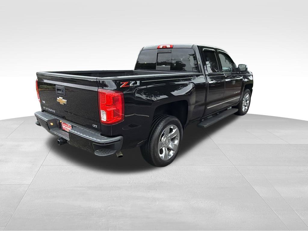 Used 2018 Chevrolet Silverado 1500 LTZ Z71 w/ LTZ Plus Package AWD/4WD image 8