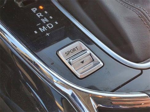 Used 2018 MAZDA CX-9 Touring image 21