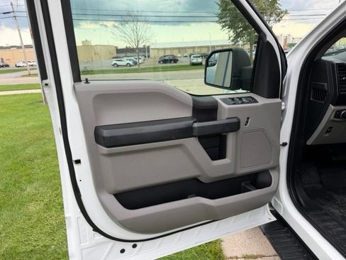 Used 2018 Ford F150 XL w/ Equipment Group 101A Mid AWD/4WD image 14