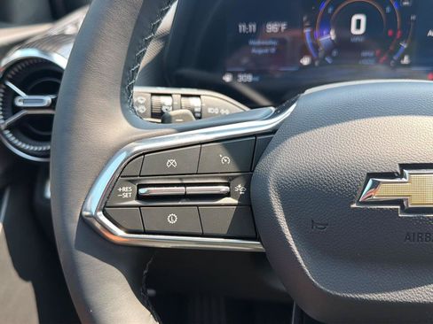 New 2026 Chevrolet Equinox LT w/ Safety and Technology Package FWD image 16