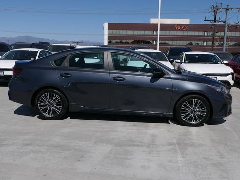 Used 2024 Kia Forte GT-Line FWD image 2