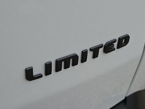 New 2026 Jeep Cherokee Limited AWD/4WD image 7