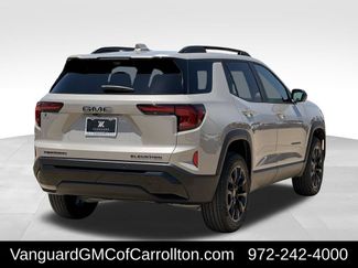 New 2027 GMC Terrain Elevation w/ Black Edition FWD video 3